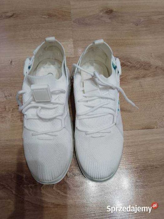 Buty sportowe damskie rozmiar 36 jak nowe