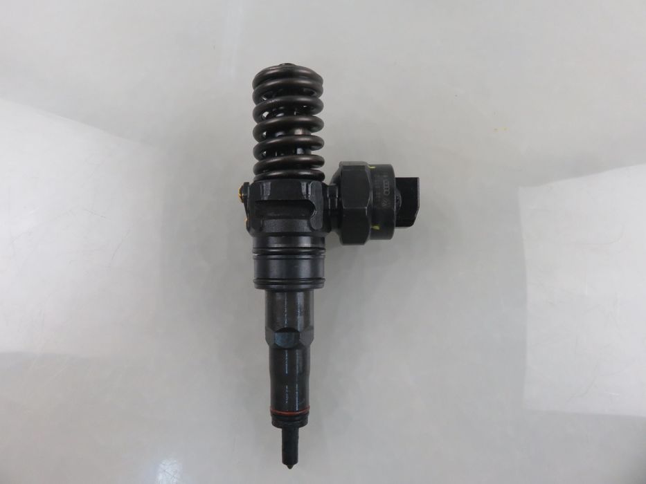 Pompowtryskiwacz Vw Bora 1.9 Tdi