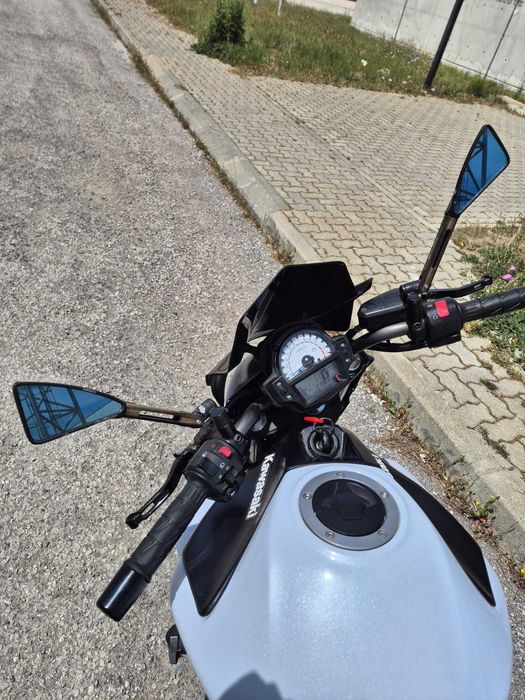 Mota Kawasaki ER-6n