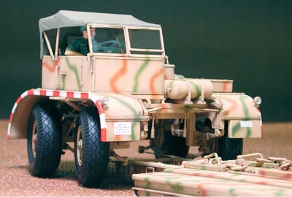 FAMO and Sd.Ah.116 model 1:35 Tamiya 35246