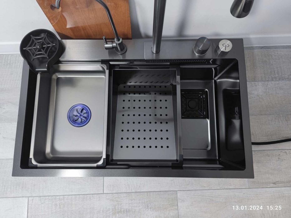 Мийка кухонна багатофункціональна з нержавіючої сталі "Водоспад"