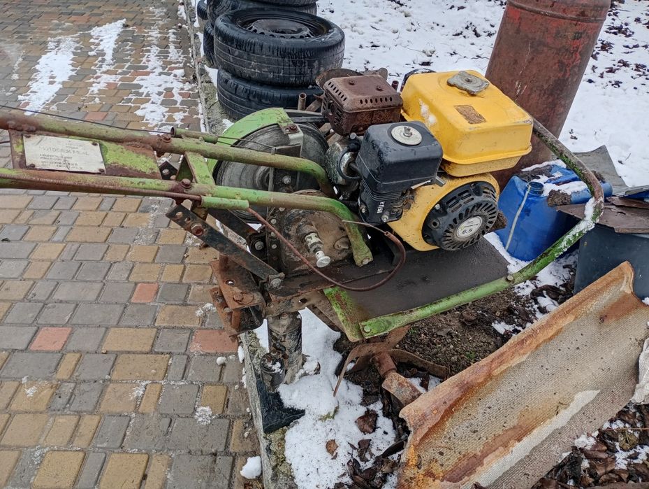 Мотоблок бензиновий 6 коней