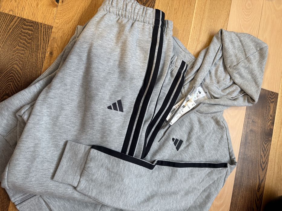 Костюм жіночий adidas