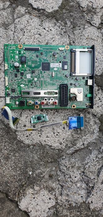 Płyta główna zasilająca telewizora LG