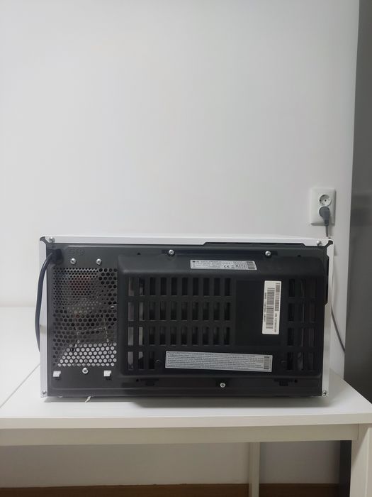 Microondas LG MH6535GDH AVARIADO