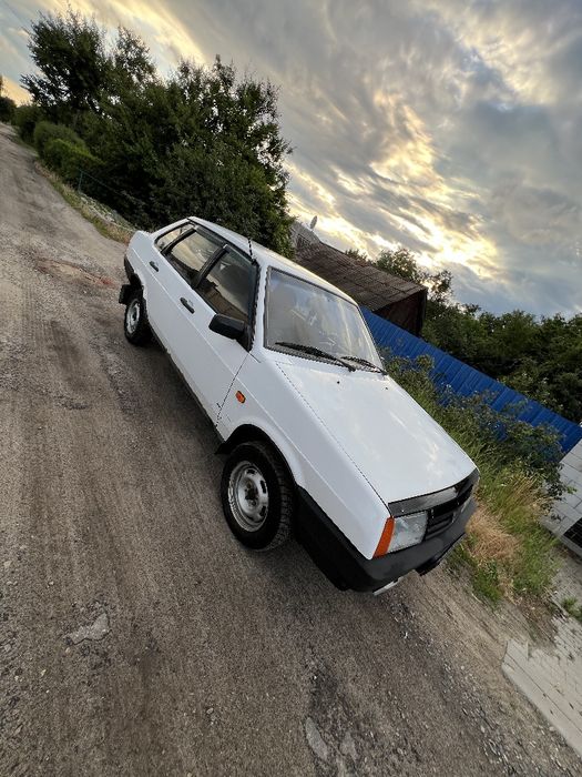 Продається ВАЗ-2199