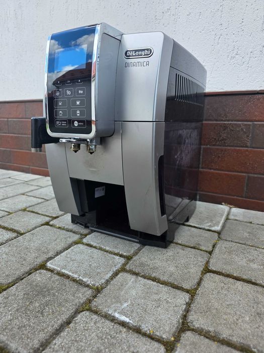 Кавомашина Delonghi Dinamica під відновлення або на запчастини