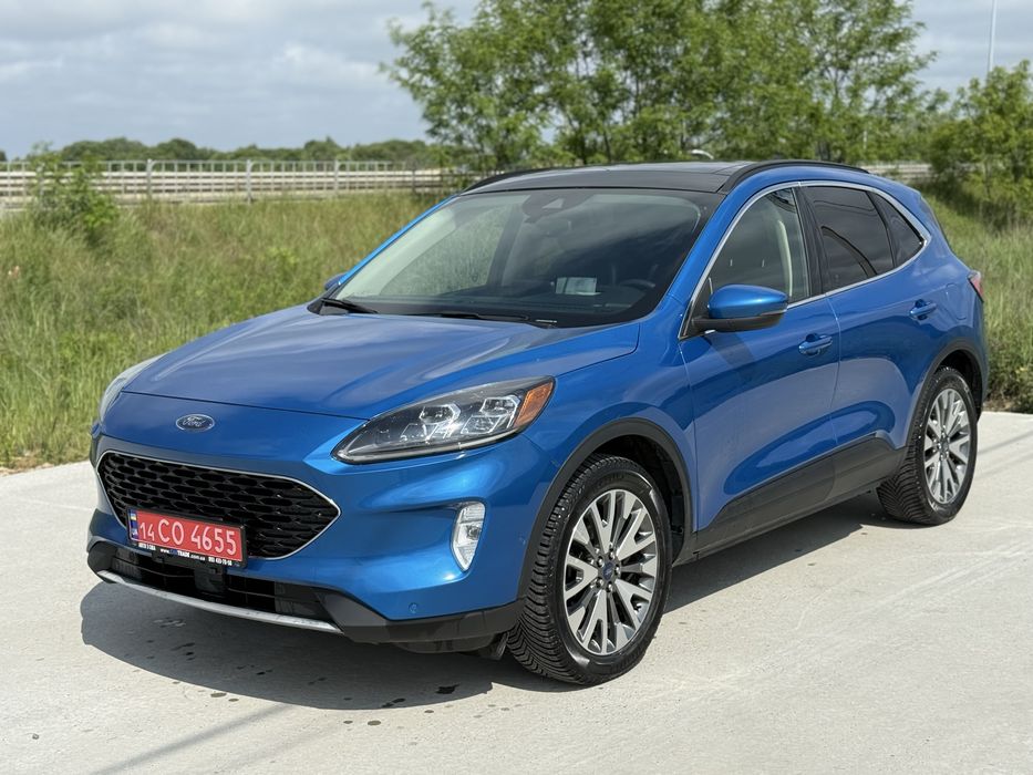 Ford Escape 2020 Titaniun Гібрид 2.5л  4х4