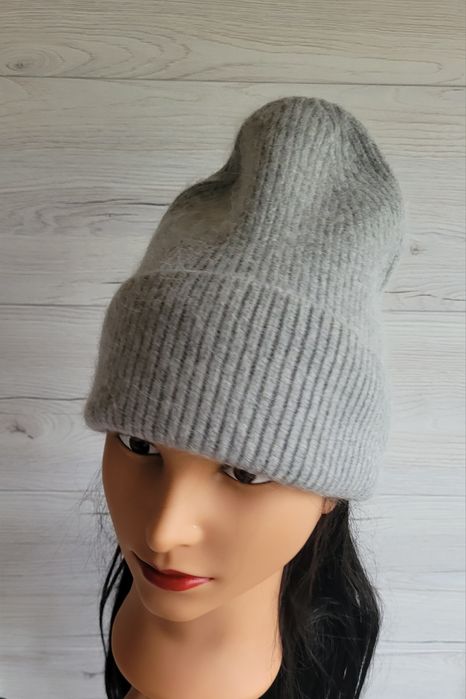 Ciepła czapka z angorą beanie jasnoszara