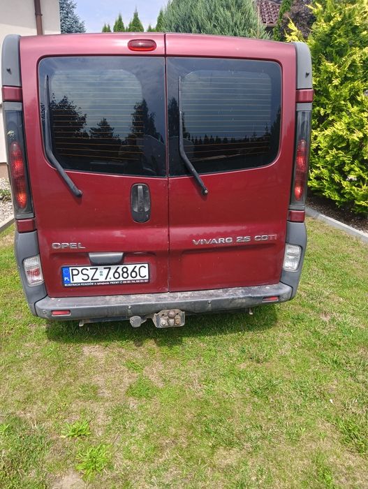 Opel Vivaro Brygadowka 2.5 CDTI