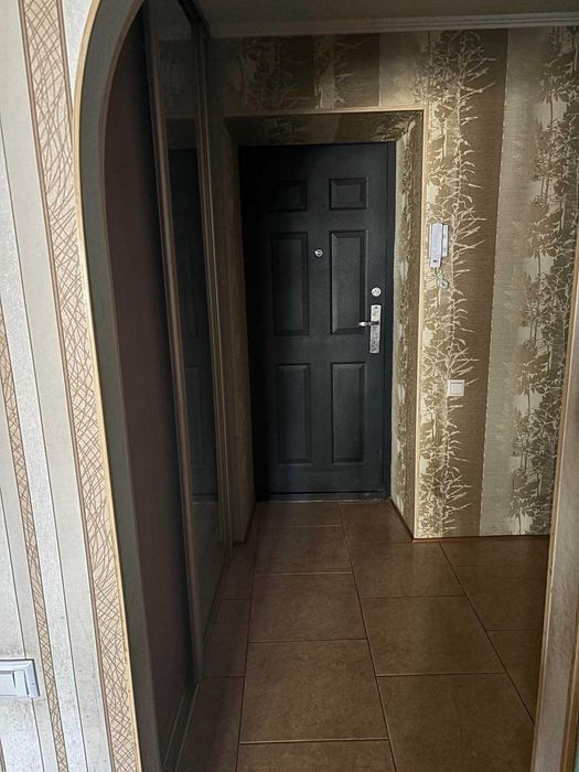 (3) Продам 1-кімнатну квартиру на Київській 0691