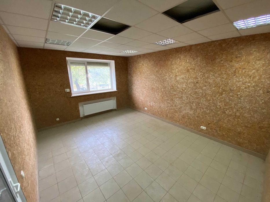 Приміщення вільного призначення 470м2