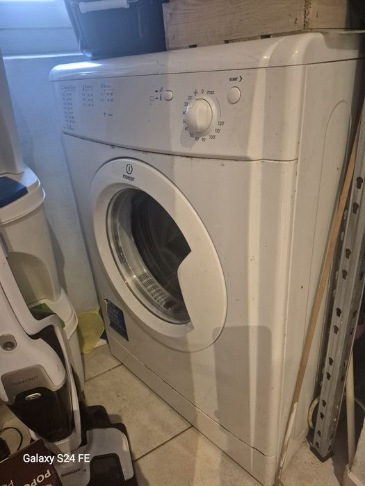 Suszarka firmy INDESIT 7 kg class B