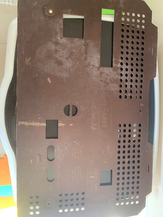 Rádio antigo ainda a funcionar