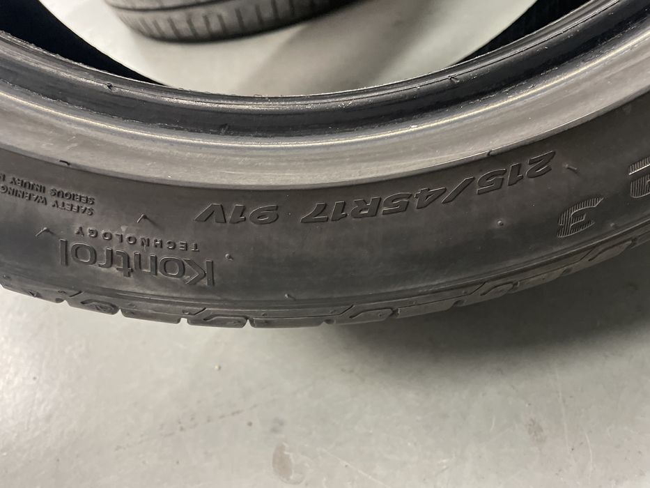 Pneus Hankook Ventus Prime 3 (215-45-R17)