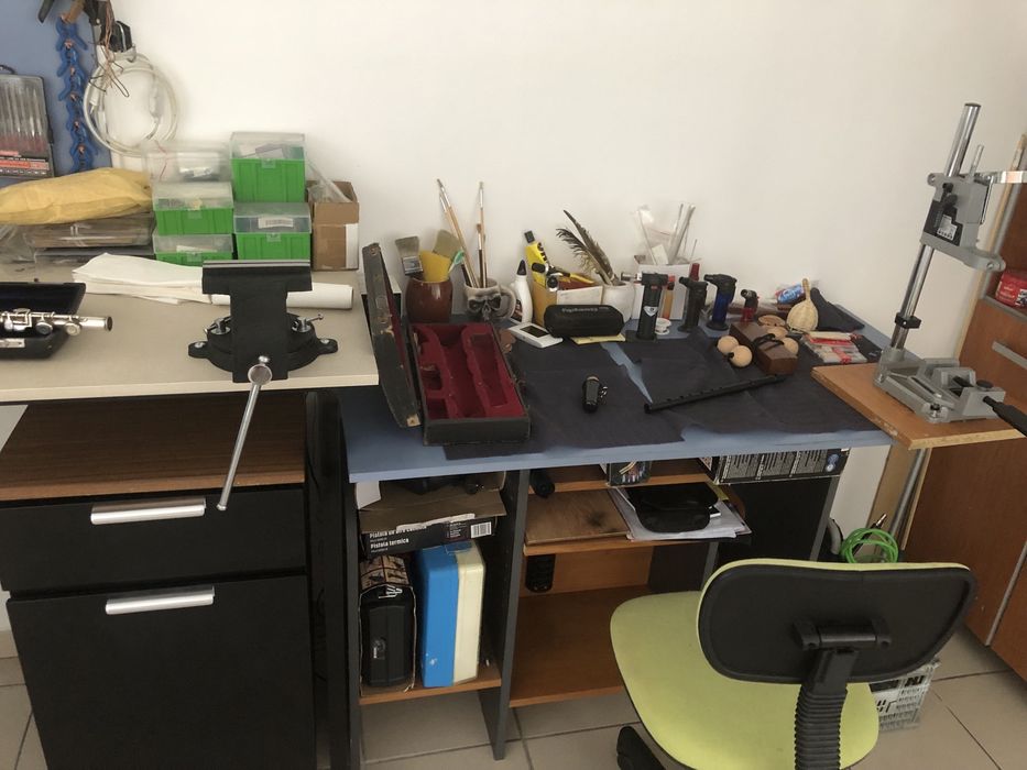 Reparação/ restauro/ manutenção de instrumentos de sopro