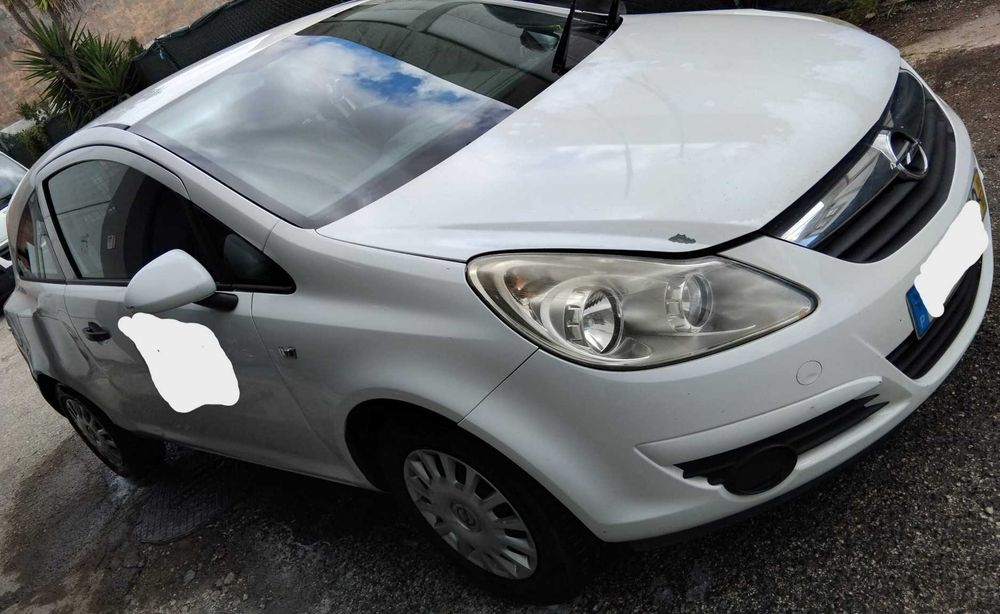 Oportunidade! OPEL Corsa D 2010 Hatchback 1.3 CDTI Diesel 75 cv / 55 kW