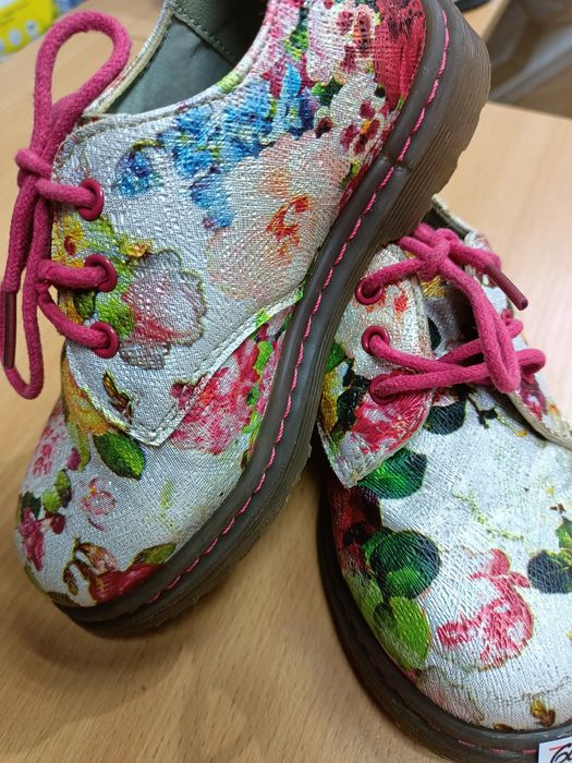 Кожаные туфли шкіряні дитячі туфлі