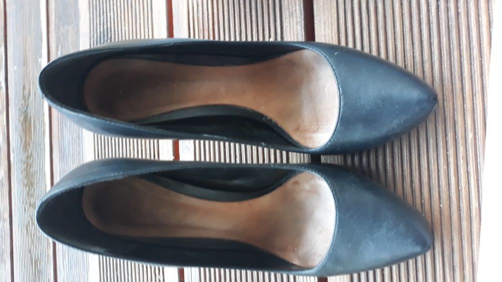 Szpilki buty czółenka  Aldo r 37