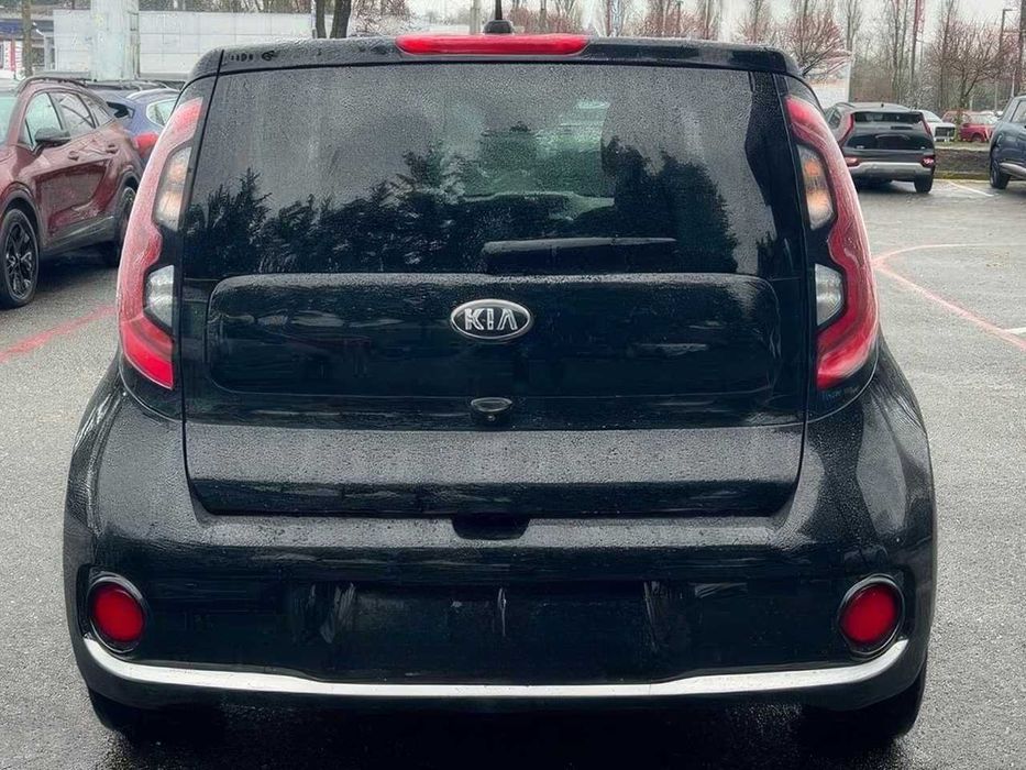 Kia Soul EV +      2018