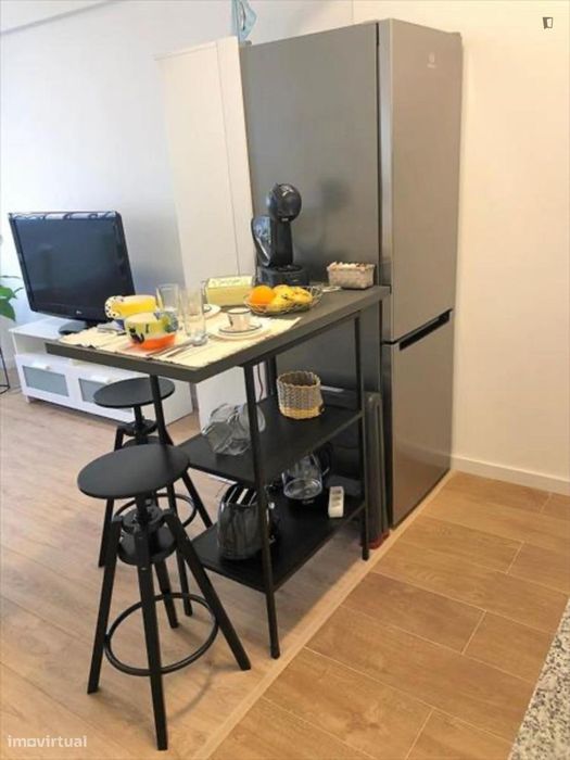 Apartamento com 1 quartos - localizado em Paço de Arcos Lisbon