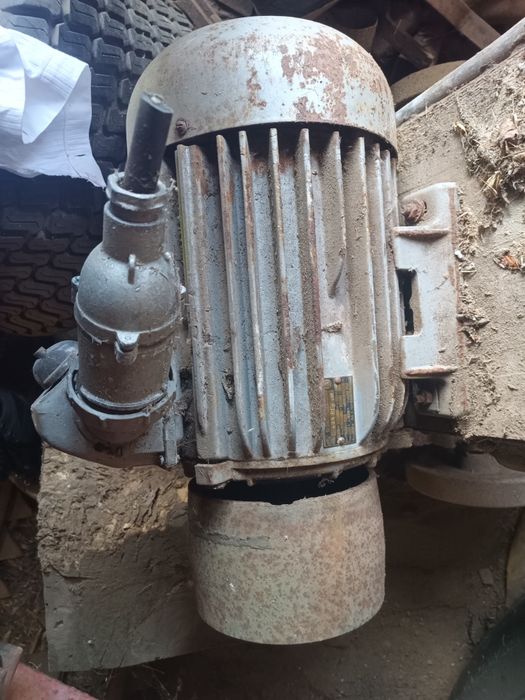 Silnik elektryczny 7.5 KW