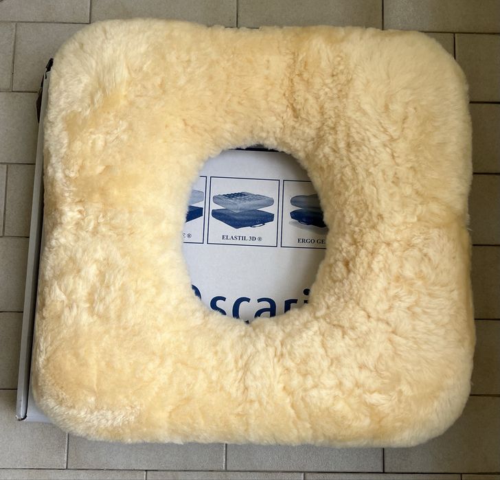 Almofada anti-escaras quadrada, premium em pele de cordeiro,49x49x75