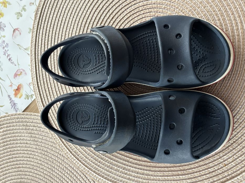 Sandały crocs J2 33-34