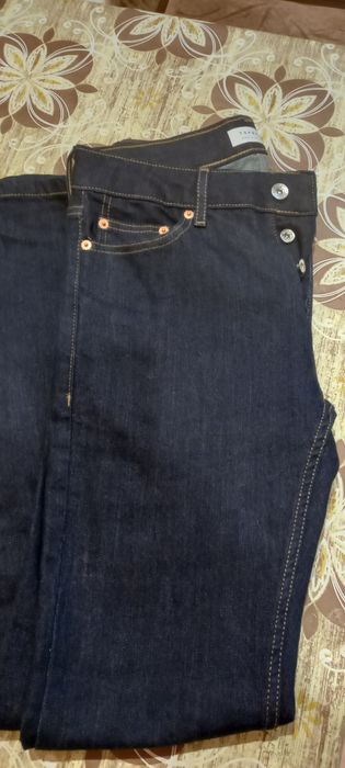 Чоловічі  джинси