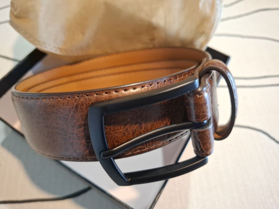 Cinto pele novo castanho