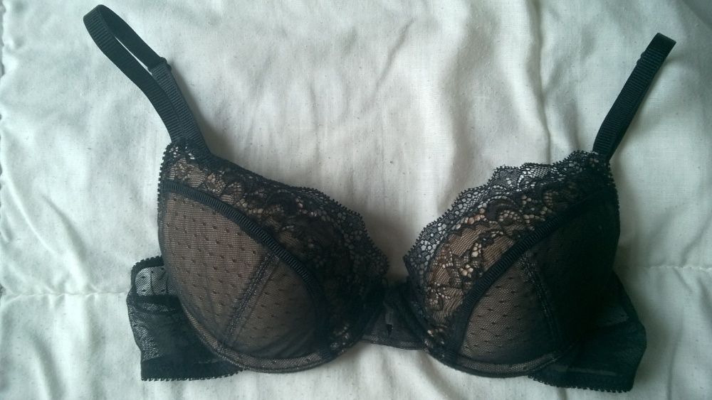 NOWY Biustonosz Triumph koronka 75 A - 34 A