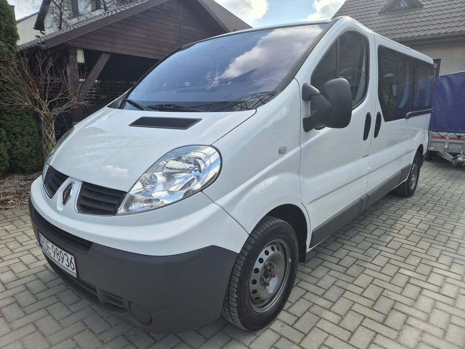 Renault Trafic LIFT 2.0 16v Benzyna LONG Niski Przebieg Passenger