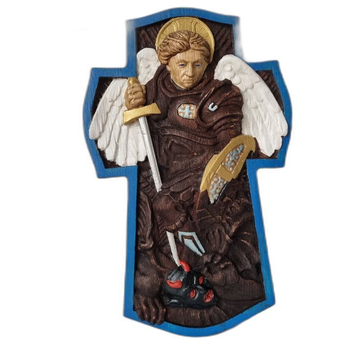 Krzyż drewniany ze św. Michałem Archaniołem – ręcznie malowany Prezent