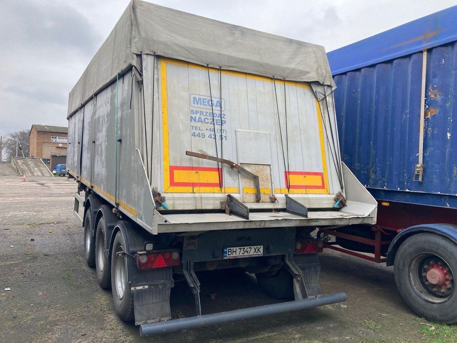 Причіп-самосвал MEGA, 2011 рік