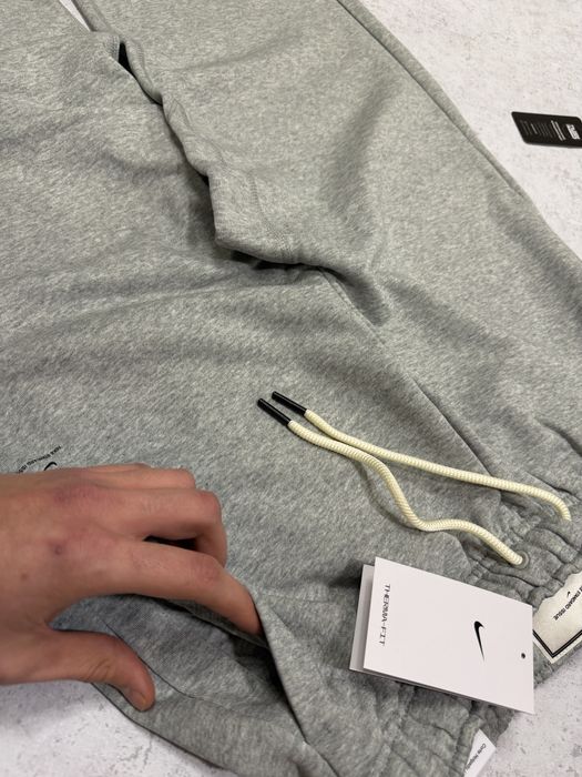 ОРИГІНАЛ! Штани Nike Standard issue сірі | S M L