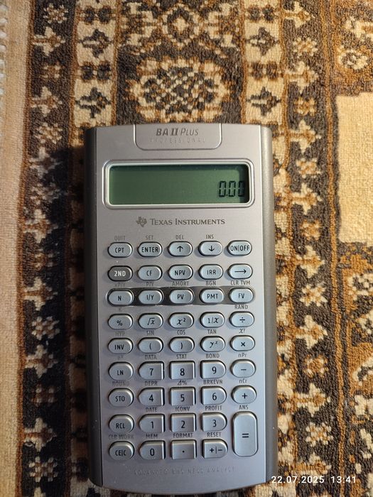 Продам калькулятор BA2 Plus.Є торг. professional