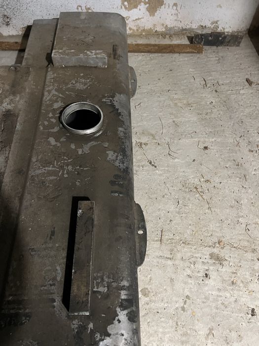 Збільшений паливний бак 240л на спрінтер LT до 2006 року