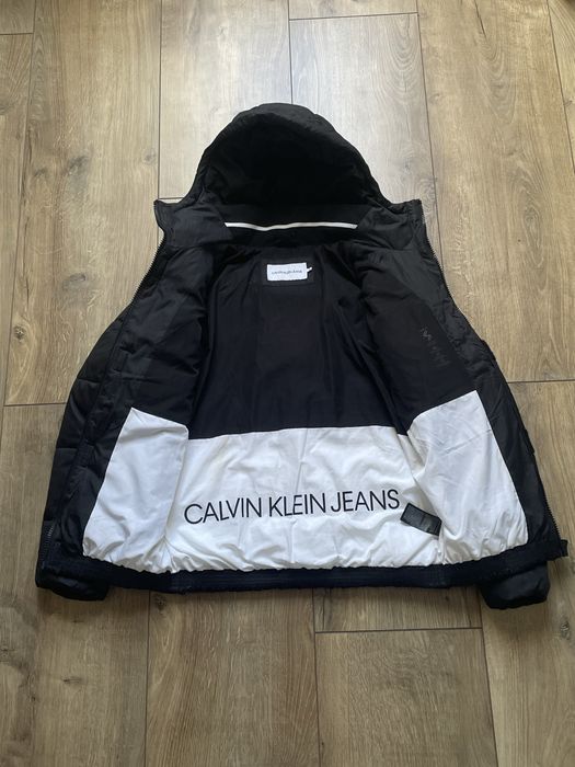 Пуховик чоловічій Calvin Klein. Куртка на синтапоні Calvin Klein Jeans