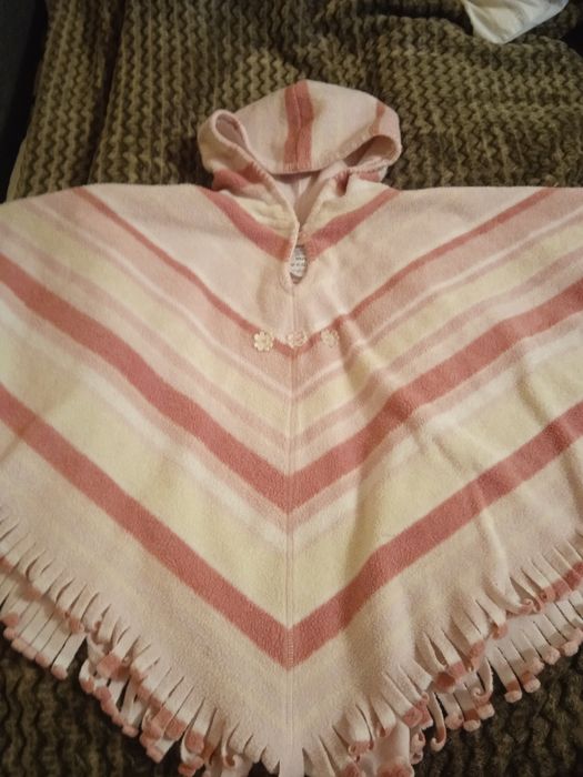 Продам пончо на девочку