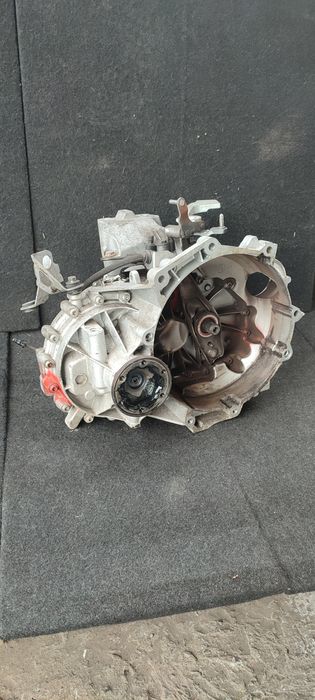 Коробка передач 1.6FSI HPB JJU  6ступка Пасат Б6 бензин Гольф 5 6 Шкод