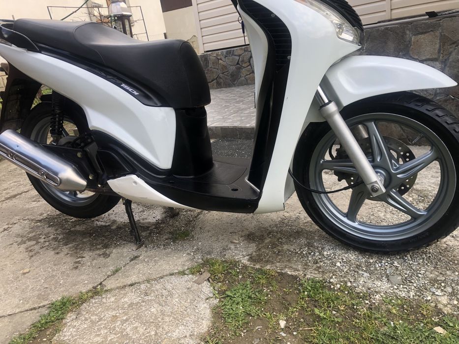 Honda Sh 150і Honda