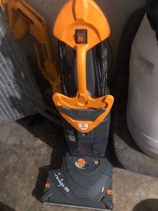 Підлогомиюча машинка,TASKI Swingo 150