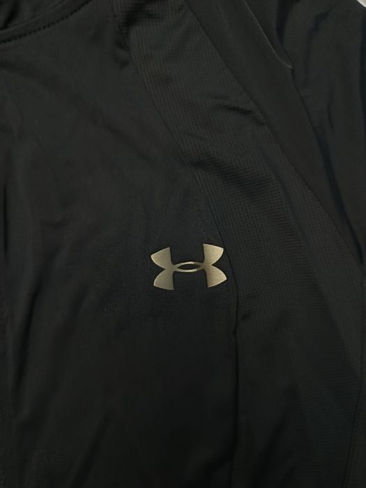 Camiseta under armour feminina