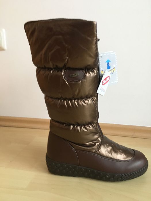 Nowe buty zimowe damskie włoskiej firmy Olang .