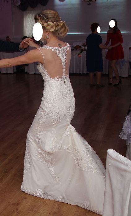 Suknia ślubna syrenka roz. 36