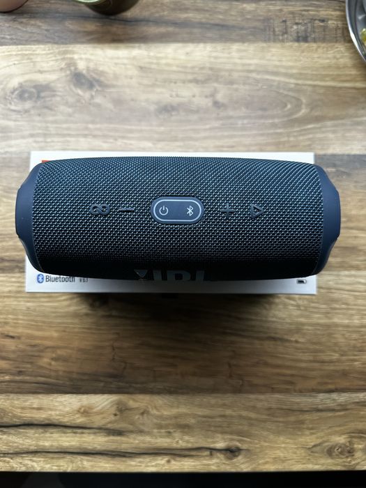 Колонка jbl charge 5