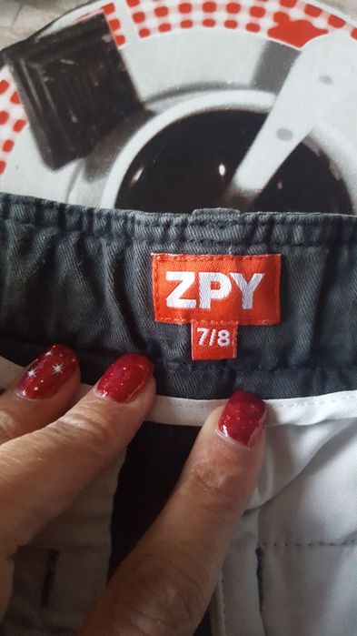 Calças variadas de criança