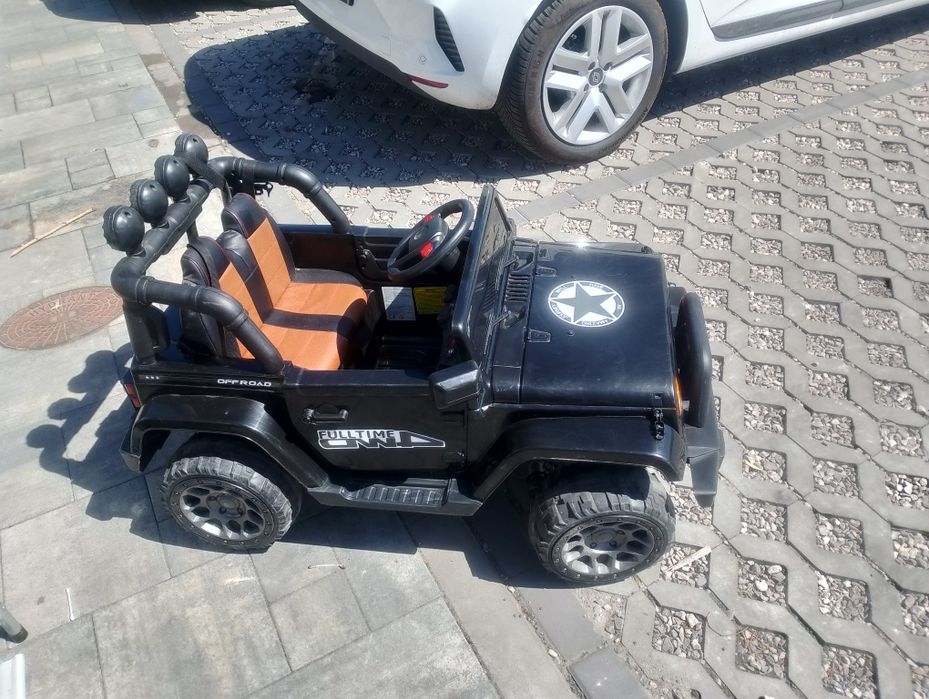 Auto na akumulator