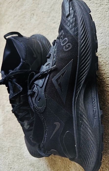 Nike Pegasus Trail 5 Gore-Tex Like New.