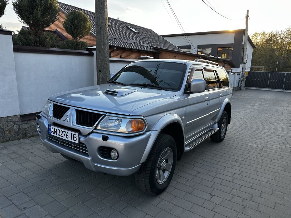 Продам Mitsubishi Pajero Sport